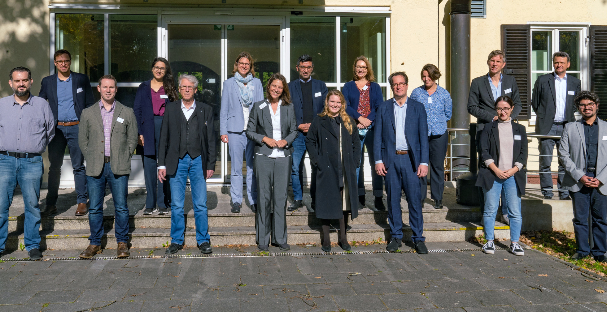 Teilnehmende des Symposiums an der Universität der Bundeswehr München
